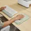 Fellowes Breyta sage / Tastatur-Handgelenkauflage / Silikon / 180 × 60 × 17,5 mm / 70 g
