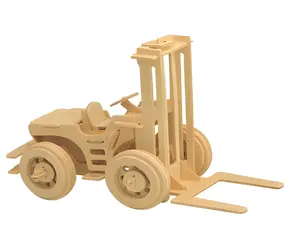 Holzpuzzle „ Gabelstapler“ aus Holz, 3D, naturfarben / 58 Teile / ab 6 Jahren / Schwierigkeitsgrad: leicht