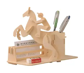 Woodcraft 3D-Puzzle aus Holz, Stiftehalter „Pferderennen“ / ab 5 Jahren / Schwierigkeitsgrad: leicht