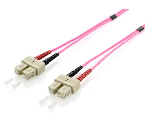 Equip SC-SC OM4 15 m / Patchkabel / Multimode / Duplex / lila