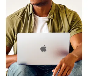 ZAGG Hartschalen-Schutzhülle, transparent / Schutzhülle / MacBook Pro 16" (M1/M2/M3/M4)