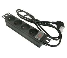Xtendlan 10"-Verteilerfeld 4x230V / ČSN / Schalter / Kabel 1,8 m