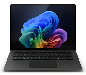 Microsoft Surface Laptop 7 schwarz / Notebook / Copilot+ PC / 32 GB / 1 TB SSD / Windows 11 Pro
