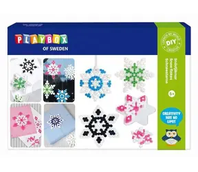 PLAYBOX Bügelperlen Schneeflocken 3D / 4000 Stück / 3 Platten / ab 5 Jahren