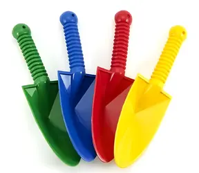 TEDDIES Sandschaufel 25 cm / Gartenspielzeug / Kunststoff