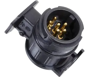 Compass Anhängerkupplungssteckdose Reduzierstück 13-7-polig / Reduzierstück / DIN 11446 / DIN 1724 / 12-24 V
