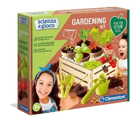Clementoni Gartenset Wissenschaft & Spiel / Spielen für die Zukunft / 100 % Recyclingmaterial / Holzbox