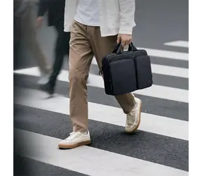 tomtoc A33 schwarz / Tasche / MacBook Pro 16" / M1/M2/M3/M4