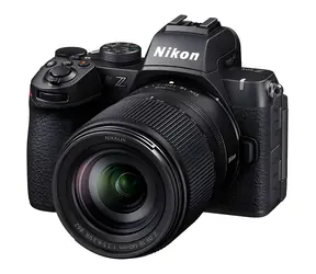 Nikon Z50 II + Nikkor Z DX 18-140 mm VR / Digitalkamera / 18-140 mm Objektiv / VR