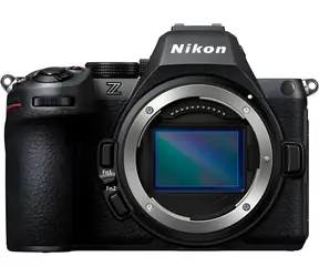 Nikon Z 5 II / Spiegellose Kamera / Gehäuse ohne Objektiv