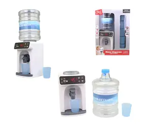 MADE Batteriebetriebener Wasserspender / Küchenzubehör für Kinder / ab 3 Jahren / 2x AA