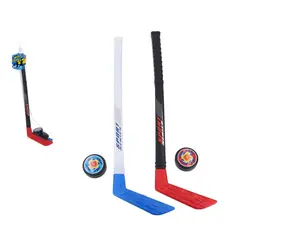 WIKY Hockeyschläger-Set mit Puck / Kinderset / 2 Hockeyschläger + 2 Pucks / Kunststoff / im Netz / ab 3 Jahren