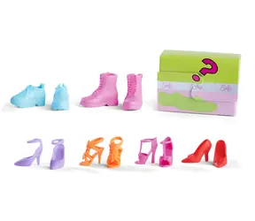 Simba Schuhe für Steffi-Puppe / 7 Paar Schuhe / 2 Farbvarianten / ab 3 Jahren