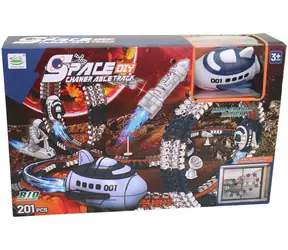 MADE Cascade Track Space mit Space Shuttle / 201 Teile / Wandsaugnäpfe / ab 3 Jahren