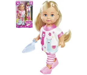Simba Puppe Evička in Hauskleidung mit Staubsauger 2-in-1 / 12 cm / ab 3 Jahren