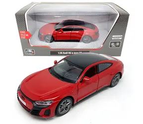 SPARKYS Metallmodell Audi RS e-tron GT 1:36 / Sound- und Lichteffekte / Türen zum Öffnen / Metall / ab 3 Jahren