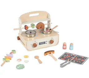 2KIDS TOYS Holzgrill mit Zubehör / Berufsspiel / FSC-zertifiziertes Holz / ab 3 Jahren