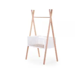 Childhome Tipi Holzbett + Kleiderständer / ab 0 Jahren