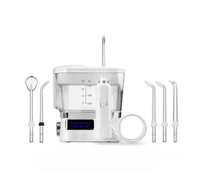 TrueLife AquaFloss Station F300 / Munddusche / 3 Modi / 600 ml / 6 Düsen