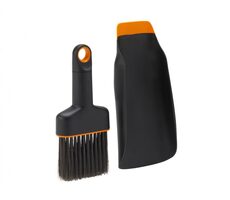 Fiskars 1071302 Doppelseitige Schaufel mit Besen