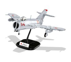 Cobi 5823 Russisches Kampfflugzeug MiG-17 / 1:32 / 568 Würfel / 1 f / ab 7 Jahren
