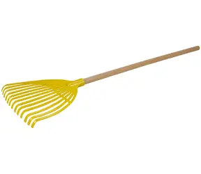Lena Laubharke 60 cm mit Holzstiel / ab 3 Jahren