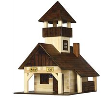 Walachei Holzklebebausatz Touristenhütte / ab 8 Jahren / 135 Teile / Schwierigkeit: niedrig