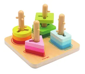 2Kinderspielzeug Geometrische Formen anlegen / ab 2 Jahren