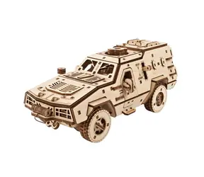 Ugears 3D-Holzpuzzle „Dozor-B Combat Vehicle“ / ab 14 Jahren / 300 Teile / Schwierigkeit: mittel 