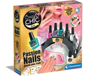 Clementoni Crazy CHIC Teen: Großes Nagelstudio / ab 8 Jahren