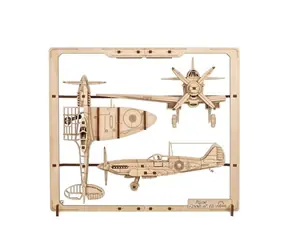 Ugears 2,5D mechanisches Holzpuzzle Kampfflugzeug