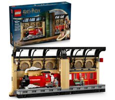 LEGO® Harry Potter™ 76450 Buchstütze: Hogwarts Express / Anzahl Teile: 832 / ab 10 Jahren