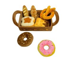 Magisches Babygebäck im Körbchen / Plüschtier / ab 2 Jahren