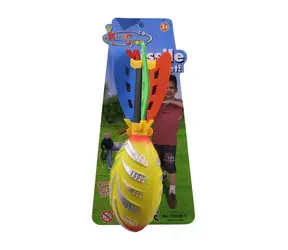Hergestellt 21783 - Wurfschläger auf Karton 24 cm / ab 3 Jahren