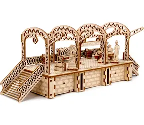 3D-Holzpuzzle „Bahnhof “ von Wooden City / 175 Teile / ab 14 Jahren