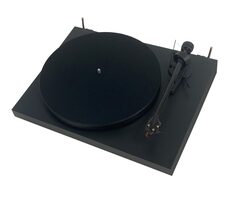 Pro-Ject Debut E Carbon + Ortofon 2M-Red Satin Black / Plattenspieler / Strap-on