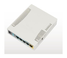 Mikrotik RB951Ui-2HnD / RouterBOARD / 128 MB RAM/ 600 MHz/ 5x LAN/ 1x USB/ inkl. L4