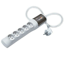 Acar XProtector / 5 Steckdosen / Überspannungsschutz / 1,5 m