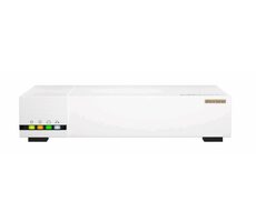 QNAP SD-WAN-Router QHora-322 / 4-Kern-Prozessor / 4 GB DDR4 RAM / 6x 2,5GbE / 3x 10GbE / 1x USB 3.2 Gen1
