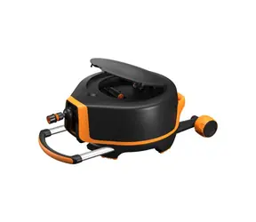 Fiskars 1067548 Automatische Trommel XL mit Rädern 13 mm (1/2'), Reichweite 27 m
