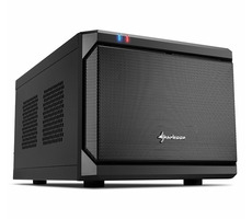 Sharkoon QB ONE schwarz / Mini-ITX / 2x USB 3.0 + 2x USB 2.0 / 1x 120 mm + 1x 80 mm / Ohne Netzteil