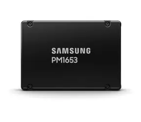 Samsung PM1653 15,36 TB / 2,5 Zoll / SAS 4 / R: 4200 MBps / W: 3700 MBps / IOPS: 800.000 und 140.000 / 5 Jahre