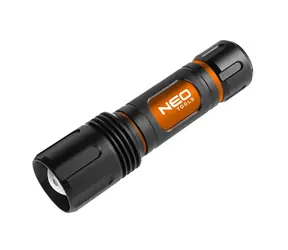 Neo Tools 99-036 / LED-Taschenlampe / 20W / 1500 lm / Nachleuchtdauer 250 m / 6x AA / IPX4