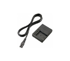 Sony BC-VM10 Akkuladegerät NP-FM500