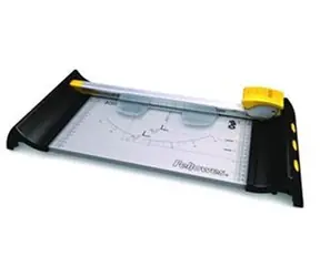 Fellowes Radschneider Proton A4 / 320 mm / bis zu 8 Blatt 80g-Papier