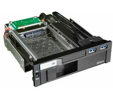 Akasa Mobilbox Lokstor M51 für 2,5" / 3,5" SATA Festplatten / 2xUSB 3.0