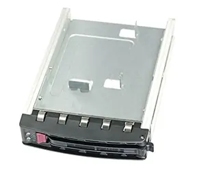SuperMicro 2,5-Zoll-Festplattenfach im 3,5-Zoll-Hot-Swap-Fach der 3. Generation