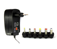 Media-Tech TABLET Universal POWER ADAPTER Netzteil für Tablets / 110-240V / 3-12V / 1000mA / 6 Anschlüsse