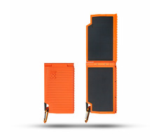 Xtorm XR105 10.000 mAh schwarz-orange / Solarladegerät / USB-C / USB