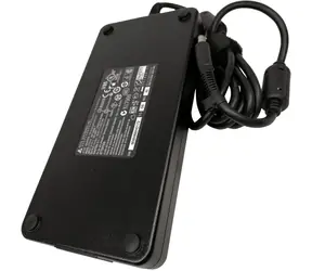 MSI Netzteil 230W 19,5V für MSI: GE62MVR 7RG Apache Pro & GE63 Raider RGB 8RF / inkl. Netzkabel